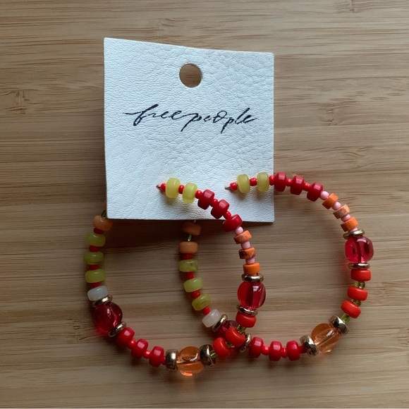 Free People Panama Acrylic Glass Stone Beaded Hoops - Desert/Red - NWT - Picture 2 of 6